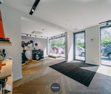 Handelsgelijkvloers Te koop Oostende